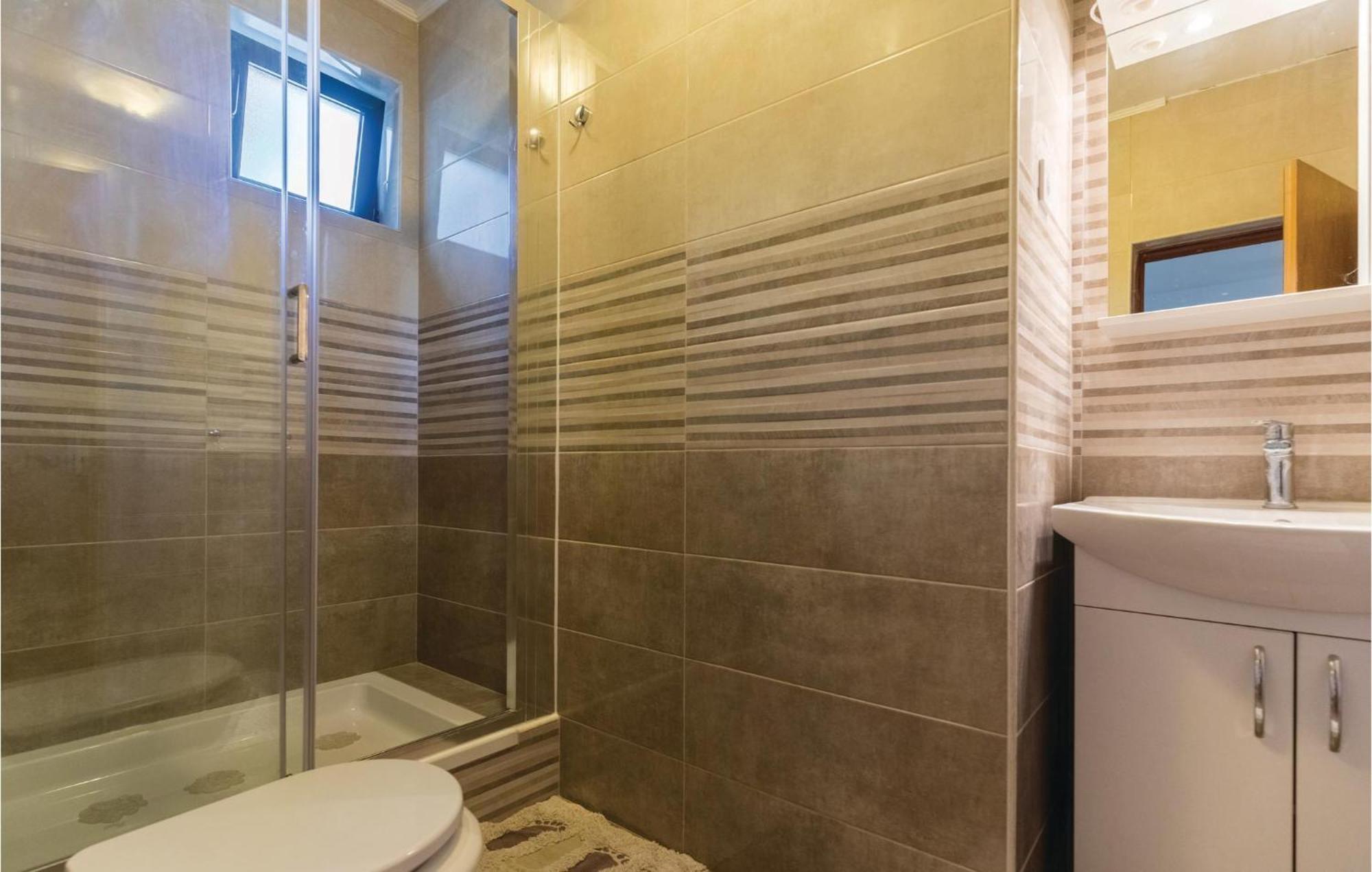 Awesome Apartment In Klek With Kitchen Dış mekan fotoğraf