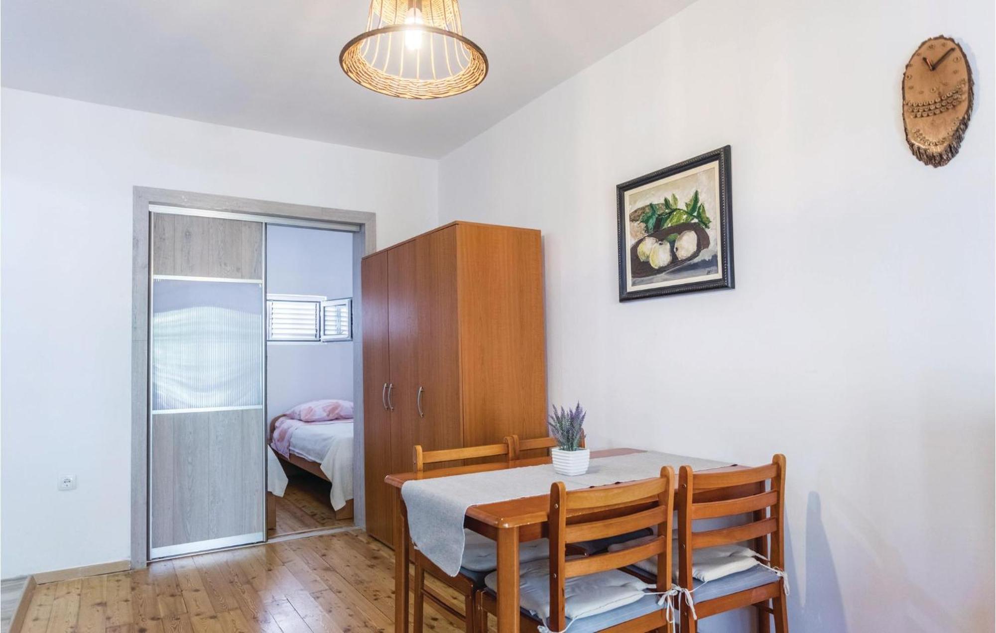 Awesome Apartment In Klek With Kitchen Dış mekan fotoğraf